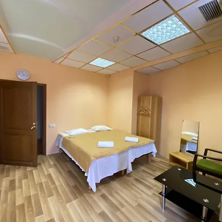 Majaka Hostel *