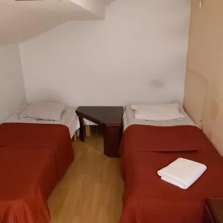 Majaka Hostel