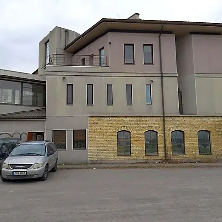Хостел Majaka